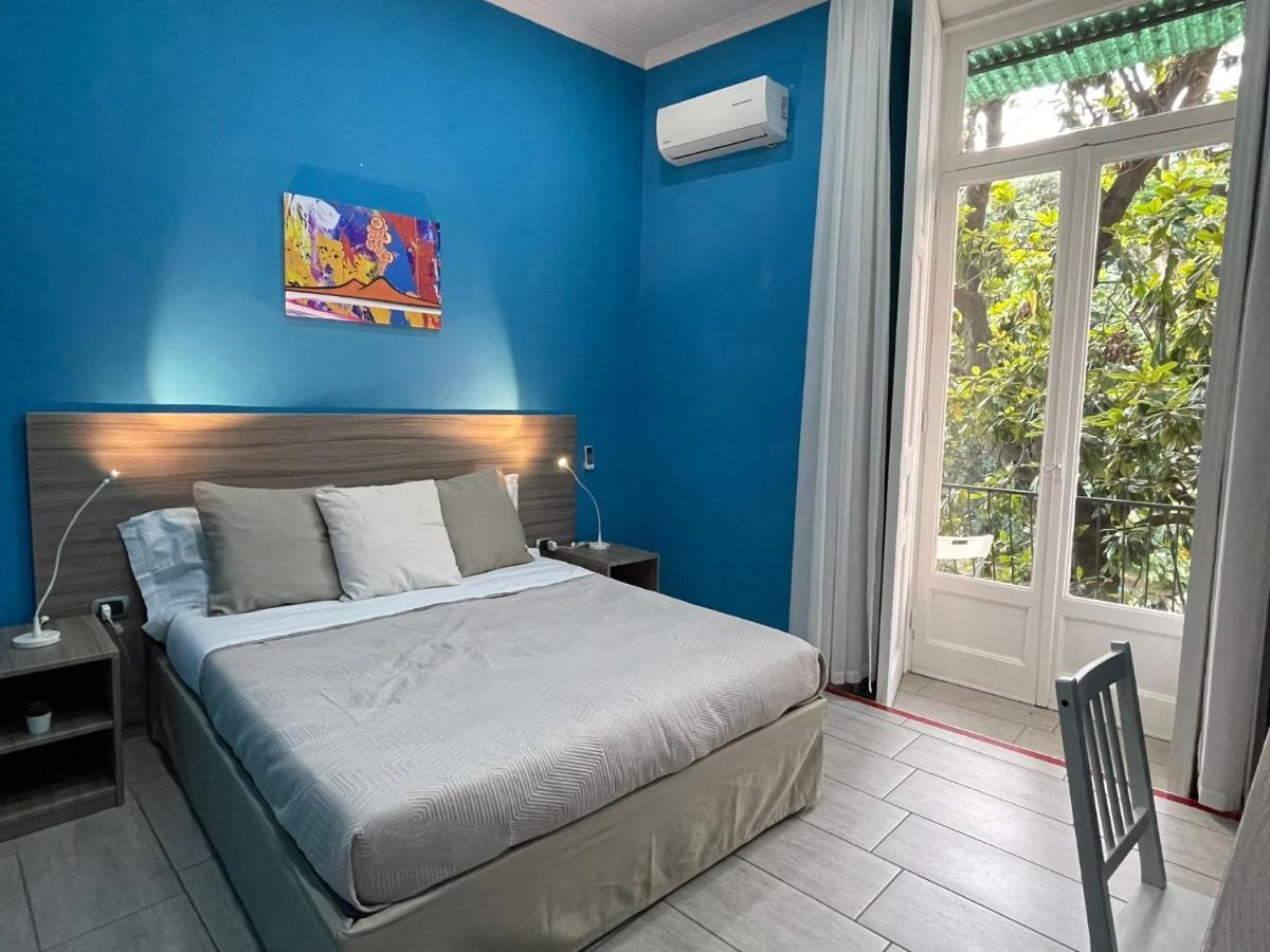 Holiday Naples Art Rooms Ngoại thất bức ảnh