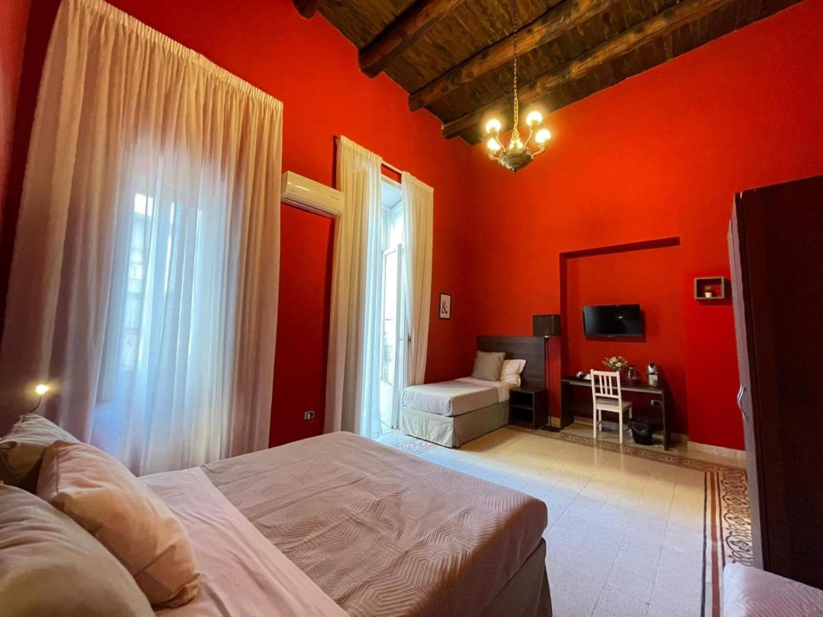 Holiday Naples Art Rooms Ngoại thất bức ảnh